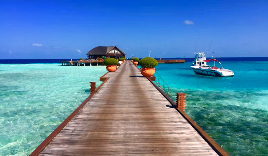 Россияне возглавили топ-5 среди туристов на Мальдивах