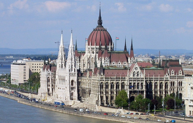  Лучшие города Венгрии для посещения туристами12