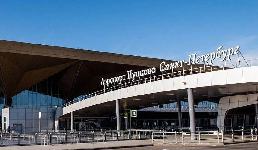 Самолет Аэрофлота совершил внеплановую посадку в Санкт-Петербурге