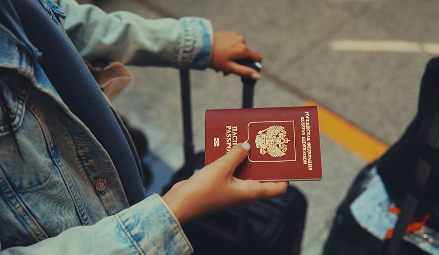 Ошибка в паспорте помешала туристу улететь на отдых в Турцию